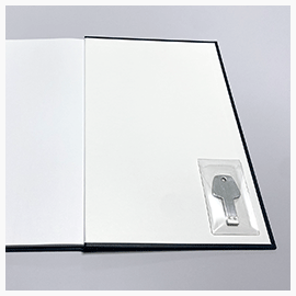 Abschlussarbeiten im Hardcover Kaschmir Leinen Eingeklebte PVC-Klebehülle mit USB-Stick