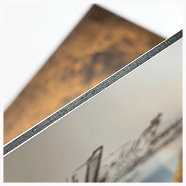 Fotos auf Alu-Dibond Platten - glatte Oberfläche Nahansicht der Alu-Platte