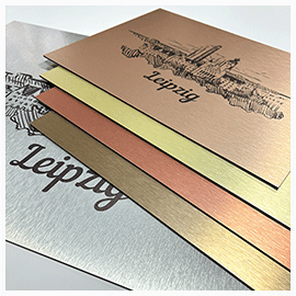 Fotos auf Alu-Dibond Platten - gebürstete Oberfläche Druck auf Alu-Platte mit gebürsteter Oberfläche in verschiedenen Farben